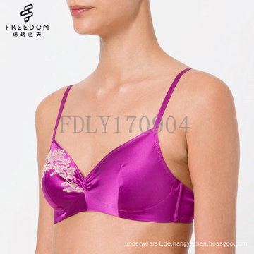 indische Mädchen in Bralette Panty sexy BH und Slip neues Design kurze Carine Gilson Soft Bra